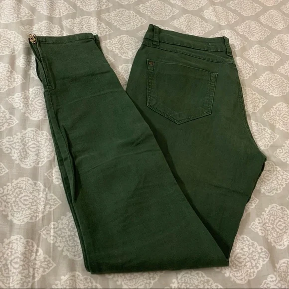 ZARA Military-Green Denims - Picture 8 of 15